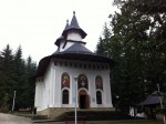 La Manastirea Durau 02